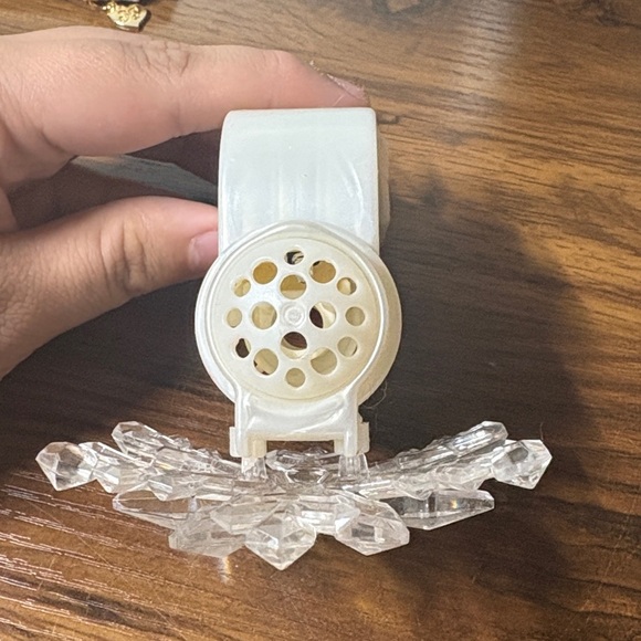 Bath & Body Works Crystal Snowflake Holiday Ornament - Picture 3 of 4